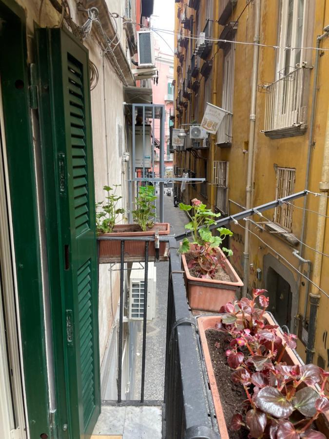 Le Suite Di Ginevra Neapel Exterior foto
