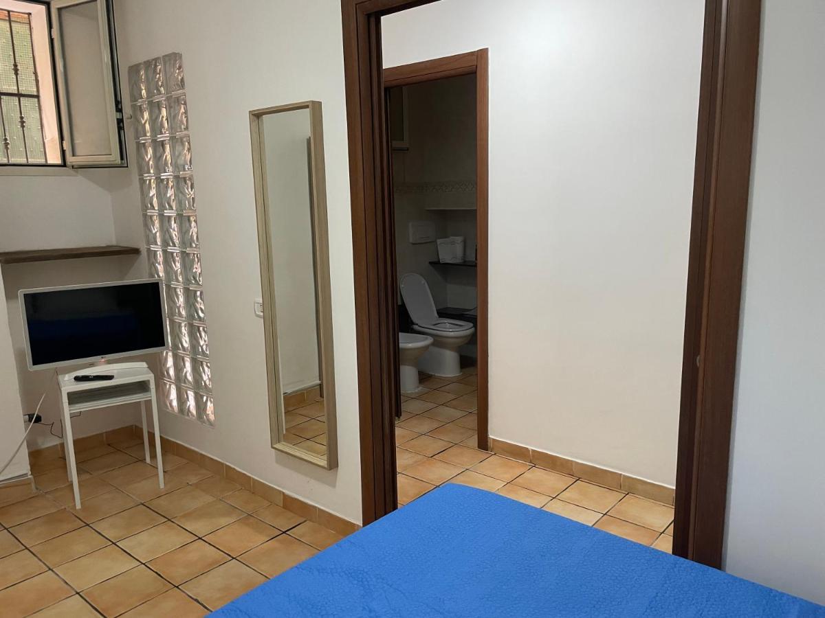 Le Suite Di Ginevra Neapel Exterior foto