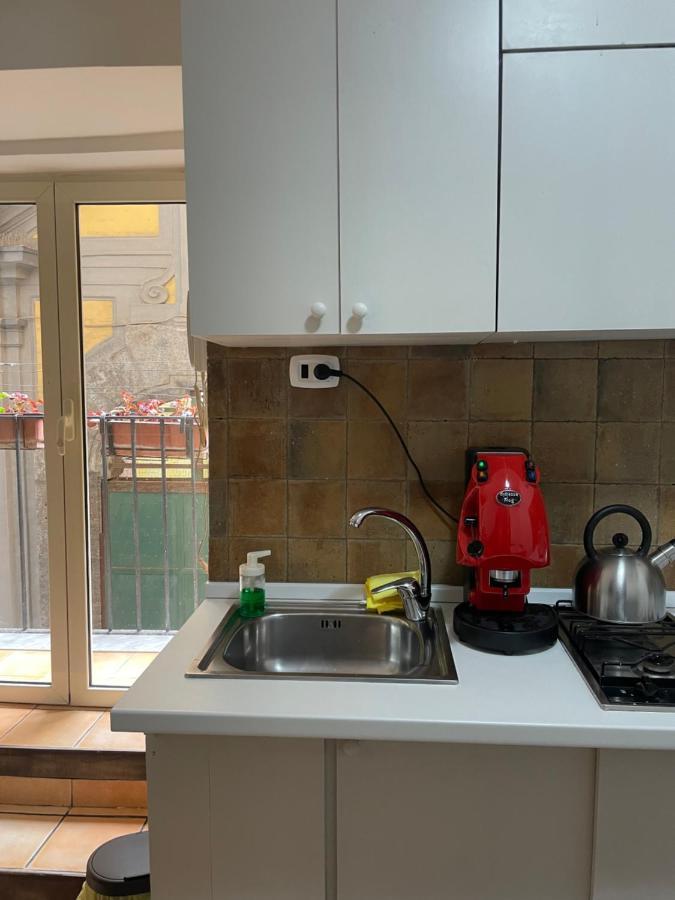 Le Suite Di Ginevra Neapel Exterior foto