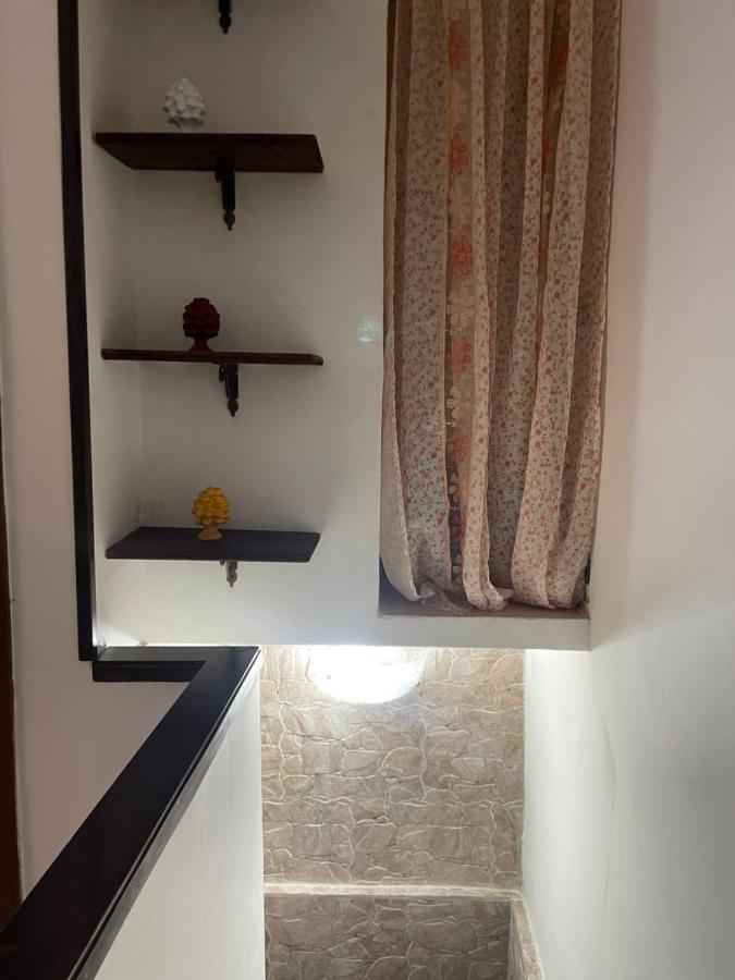 Le Suite Di Ginevra Neapel Exterior foto